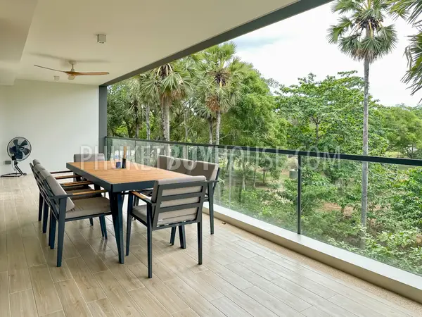 LAG23167: 3-Bedroom Beachfront Apartment in Laguna, Phuket. Photo #28