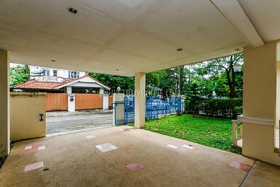 CHA4023: 3 bedroom Family house in Chalong. Photo #6
