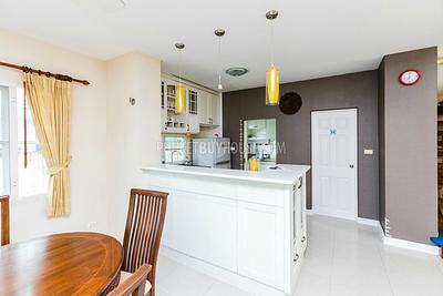 CHA4023: 3 bedroom Family house in Chalong. Photo #10