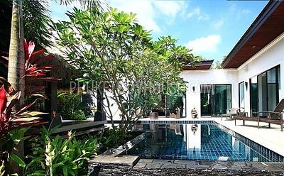 LAY4024: Exclusive Thai Balinese Villa: Your private green paradise by Layan beach.... Photo #1