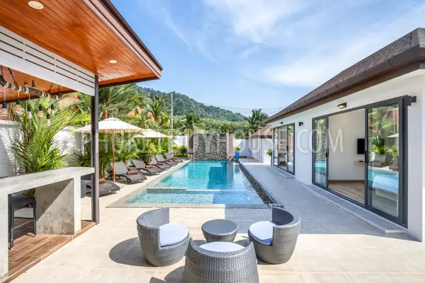 RAW23170: 5-Bedroom Private Pool Villa in Rawai, Phuket. Photo #68
