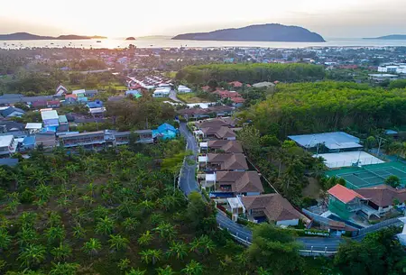 Aileen Villas and Bamboo Garden Villa. Сравнение двух комплексов, на разных стадиях строительства.