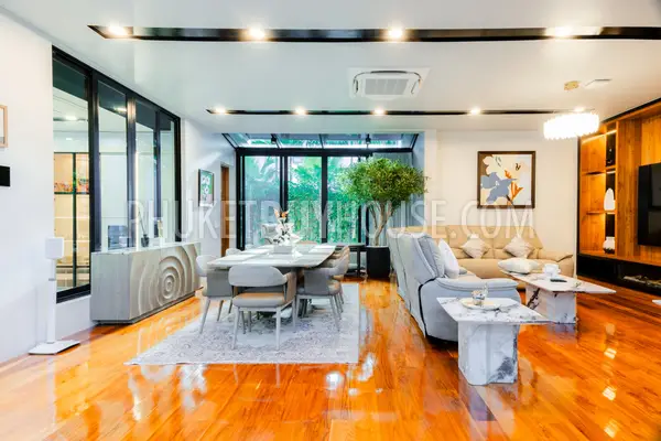 NAI23172: 4-Bedroom Private Heated Pool Villa in Nai Harn, Phuket. Photo #5
