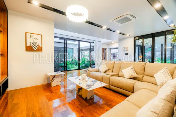 NAI23172: 4-Bedroom Private Heated Pool Villa in Nai Harn, Phuket. Photo #31