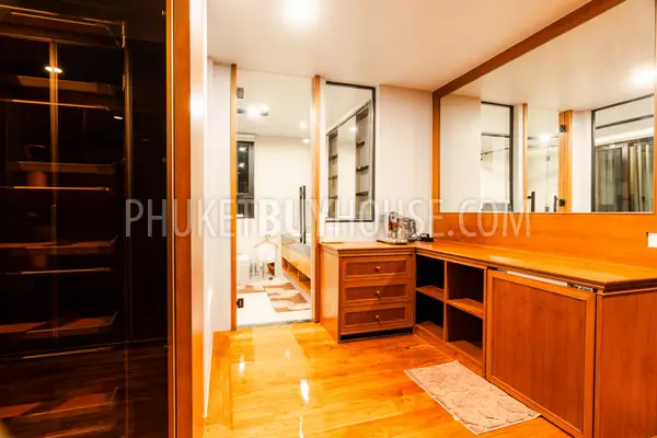 NAI23172: 4-Bedroom Private Heated Pool Villa in Nai Harn, Phuket. Photo #18