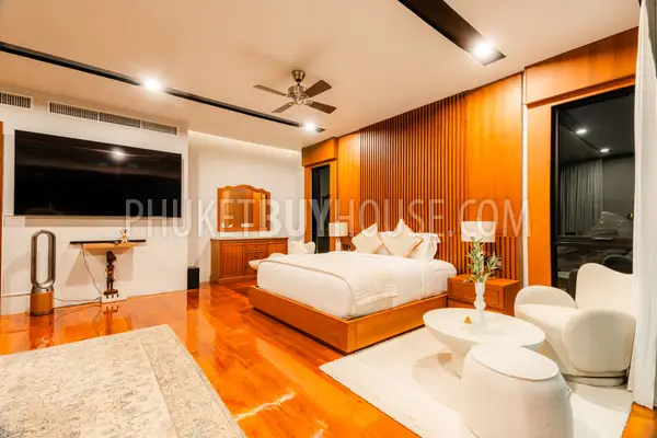 NAI23172: 4-Bedroom Private Heated Pool Villa in Nai Harn, Phuket. Photo #34