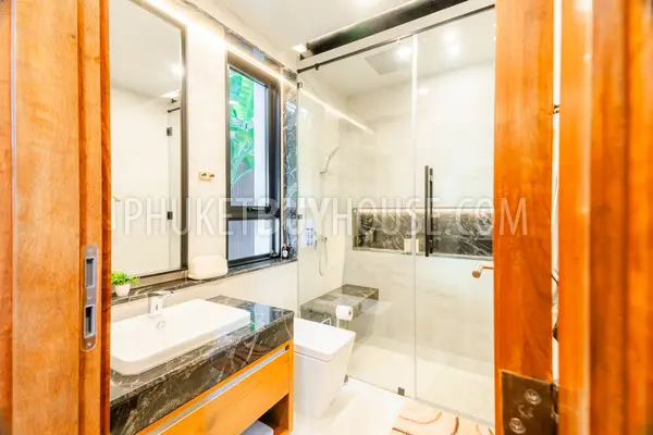 NAI23172: 4-Bedroom Private Heated Pool Villa in Nai Harn, Phuket. Photo #19