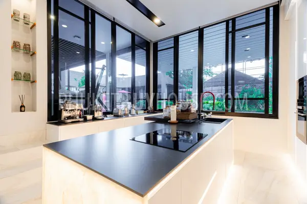 NAI23172: 4-Bedroom Private Heated Pool Villa in Nai Harn, Phuket. Photo #8