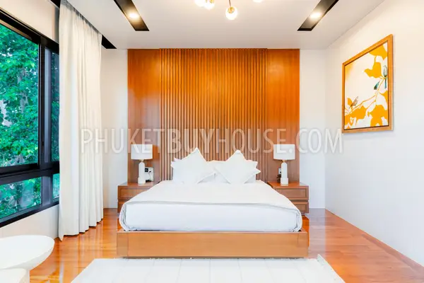 NAI23172: 4-Bedroom Private Heated Pool Villa in Nai Harn, Phuket. Photo #13