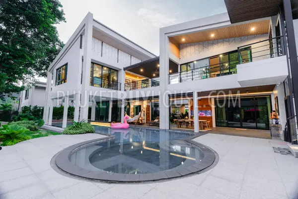 NAI23172: 4-Bedroom Private Heated Pool Villa in Nai Harn, Phuket. Photo #81