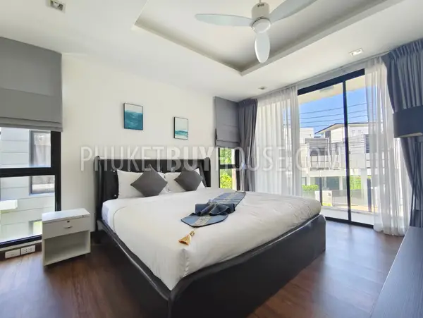 LAG23137: 5-Bedroom Rooftop Pool Villa in Laguna, Phuket. Photo #15