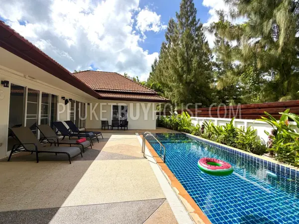 NAI23138: 3-Bedroom Private Pool Villa in Nai Harn, Phuket. Fotoğraf #31