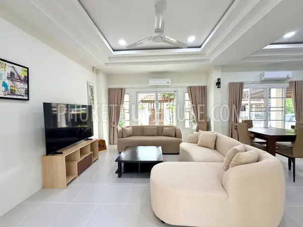NAI23138: 3-Bedroom Private Pool Villa in Nai Harn, Phuket. Fotoğraf #9