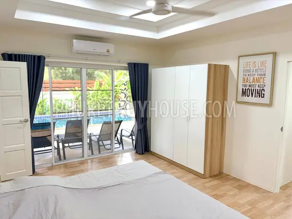 NAI23138: 3-Bedroom Private Pool Villa in Nai Harn, Phuket. Fotoğraf #12