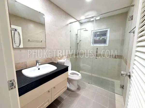 NAI23138: 3-Bedroom Private Pool Villa in Nai Harn, Phuket. Fotoğraf #23