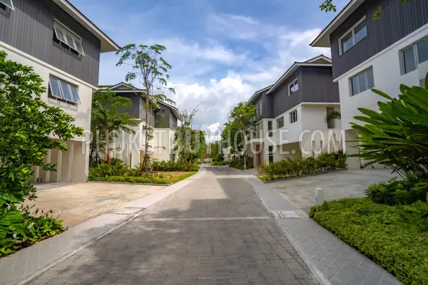 LAG23140: 2-Bedroom Beachfront Residence with Sea View in Laguna, Phuket. Photo #12