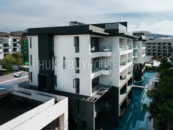 BAN23132: 2-Bedroom Beach-Ready Apartment in Bang Tao, Phuket. Photo #25