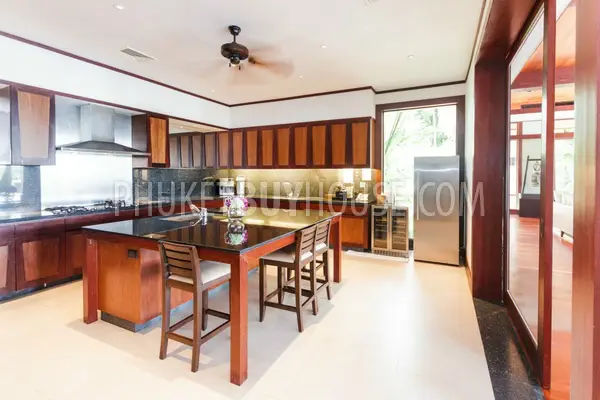 KAM5861: Stunning 5 Bedroom Villa with Infinity Pool. Photo #12