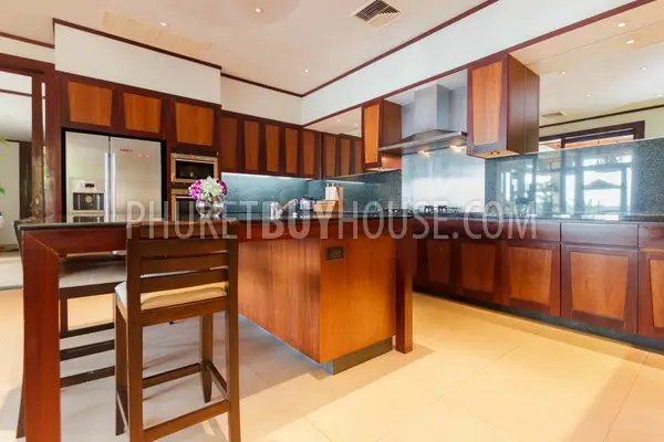 KAM5861: Stunning 5 Bedroom Villa with Infinity Pool. Photo #4