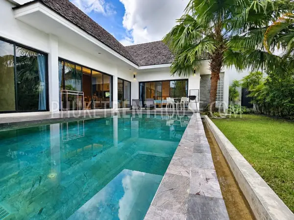 LAY23147: Grand Deluxe Garden Poolside 2-Bedroom Villa For Rent in Phuket. Photo #32