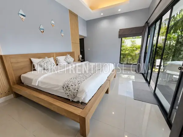LAY23147: Grand Deluxe Garden Poolside 2-Bedroom Villa For Rent in Phuket. Photo #17