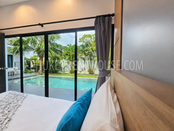 LAY23147: Grand Deluxe Garden Poolside 2-Bedroom Villa For Rent in Phuket. Photo #15