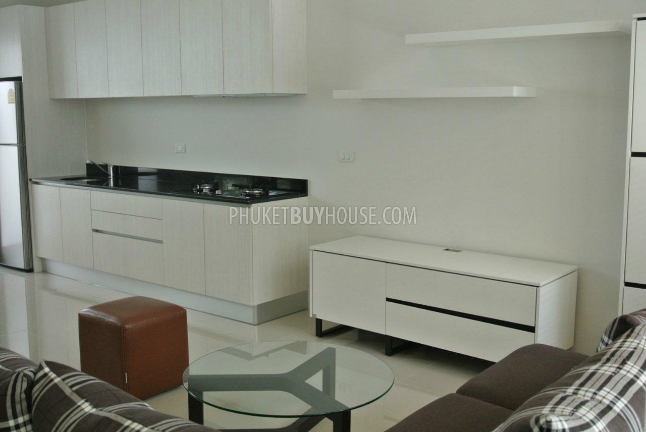 PHU3989: Modern Townhouse with 2 bedrooms and Communal Pool in Phuket. Photo #1