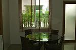 PHU3989: Modern Townhouse with 2 bedrooms and Communal Pool in Phuket. Thumbnail #5