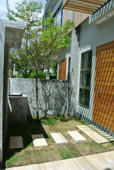 PHU3989: Modern Townhouse with 2 bedrooms and Communal Pool in Phuket. Photo #11