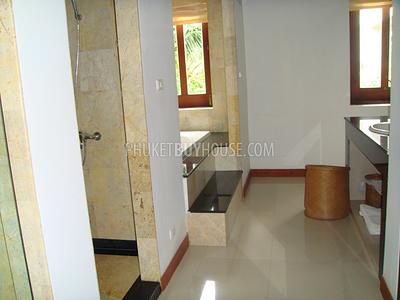 CHA4080: 8 Bedrooms Villa with Tennis court, sea views. Photo #8