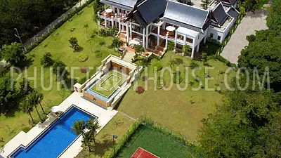 CHA4080: 8 Bedrooms Villa with Tennis court, sea views. Photo #14