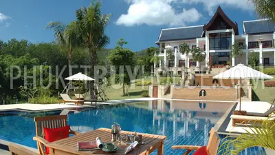 CHA4080: 8 Bedrooms Villa with Tennis court, sea views. Photo #17