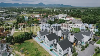 BAN7026: 4-Bedroom Villas in Well-Demanded Bang Tao Area. Fotoğraf #10
