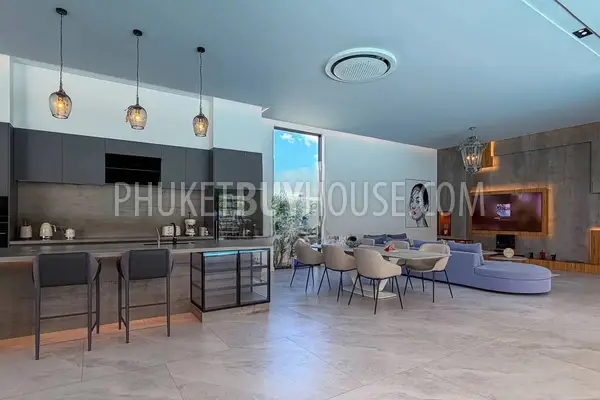 CHA23174: 4-Bedroom Private Pool Estate on 2,000 Sq.m of Land in Chalong, Phuket. Photo #2
