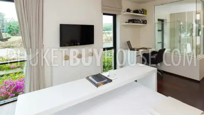 RAW4058: Cozy One Bedroom Beach Front Condo. Photo #11