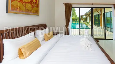 NAI4059: Three Bedroom new villa in heart of Nai Harn. Fotoğraf #2