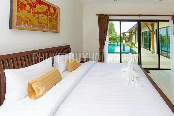 NAI4059: Three Bedroom new villa in heart of Nai Harn. Photo #2