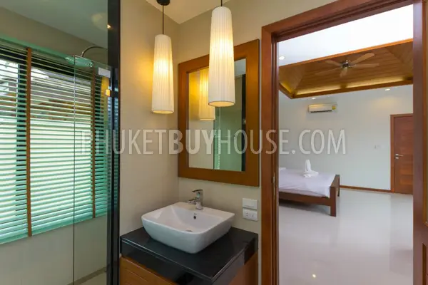 NAI4059: Three Bedroom new villa in heart of Nai Harn. Photo #14