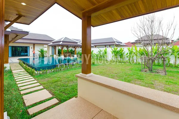 NAI4059: Three Bedroom new villa in heart of Nai Harn. Photo #21