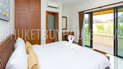NAI4059: Three Bedroom new villa in heart of Nai Harn. Fotoğraf #23