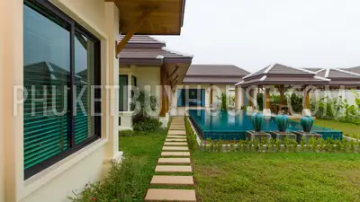 NAI4059: Three Bedroom new villa in heart of Nai Harn. Fotoğraf #27