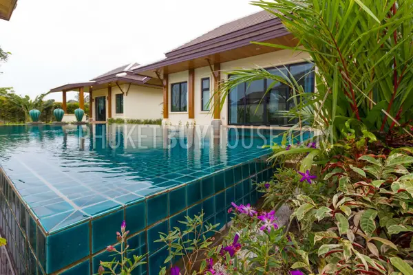 NAI4059: Three Bedroom new villa in heart of Nai Harn. Photo #28