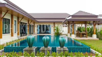 NAI4059: Three Bedroom new villa in heart of Nai Harn. Fotoğraf #39