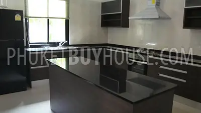 RAW4060: 3 Bedrooms villa located in Rawai. Photo #12