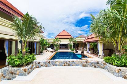 Luxury villas in Phuket – investment for centuries