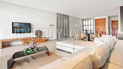 RAW4150: Beach front 3 Bedroom Villa in Rawai. Photo #10