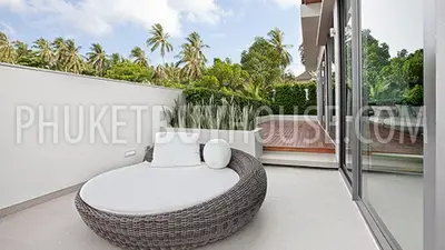 RAW4150: Beach front 3 Bedroom Villa in Rawai. Photo #21