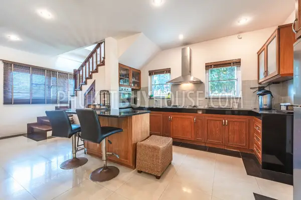 NAI7300: Three Bedroom Villa Near Rawai and Nai Harn beaches. Photo #10