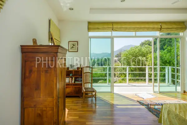 KTH4184: Modern Golf View 4 Bedroom Private Pool Villa. Photo #12