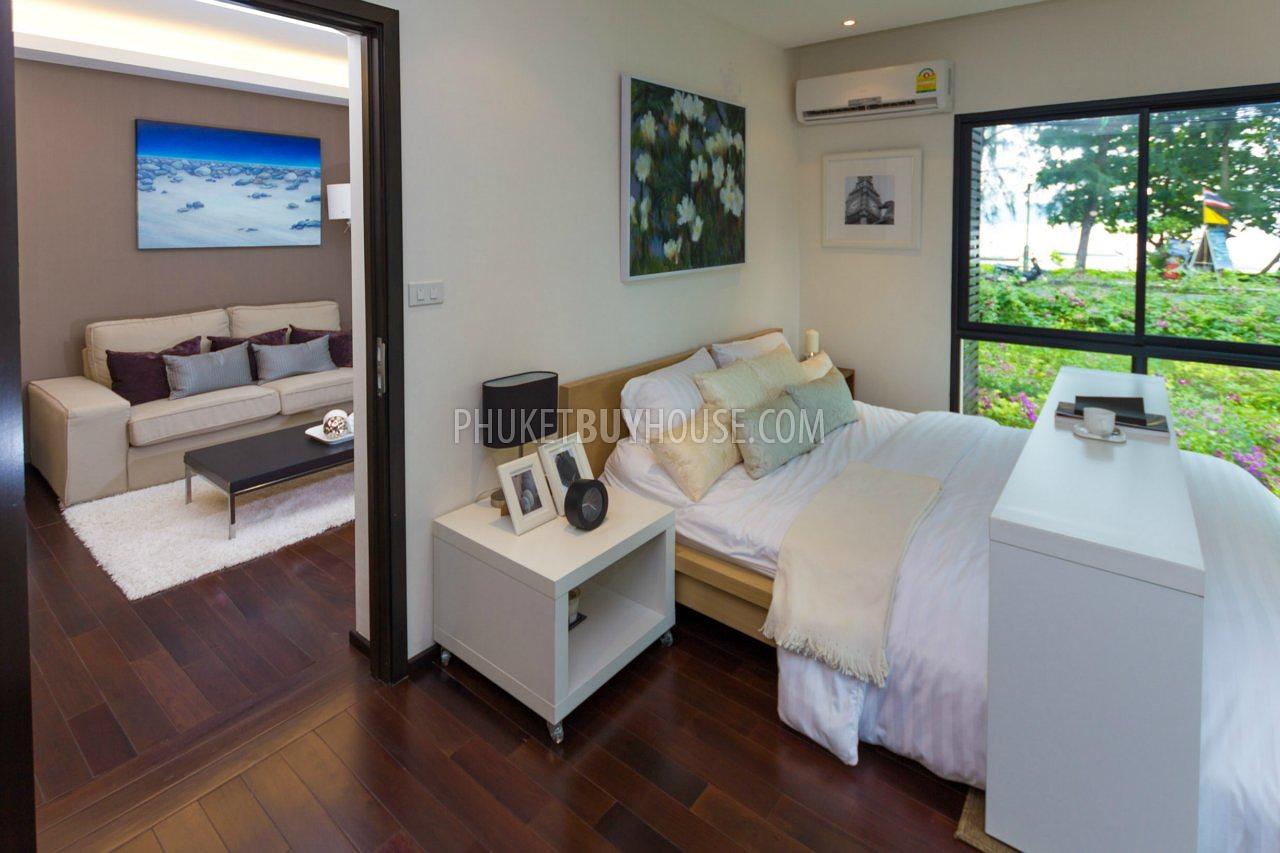 RAW4190: Open plan one-bedroom apartment in Rawai Beach. Photo #6